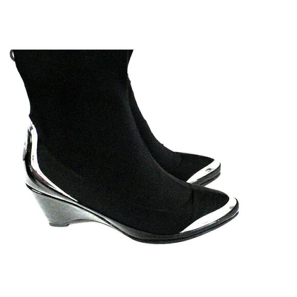 Jady Rose Walk Your Way Boots Contrastive Trim Knee Length Leather Black 8M NWOB - Picture 8 of 9